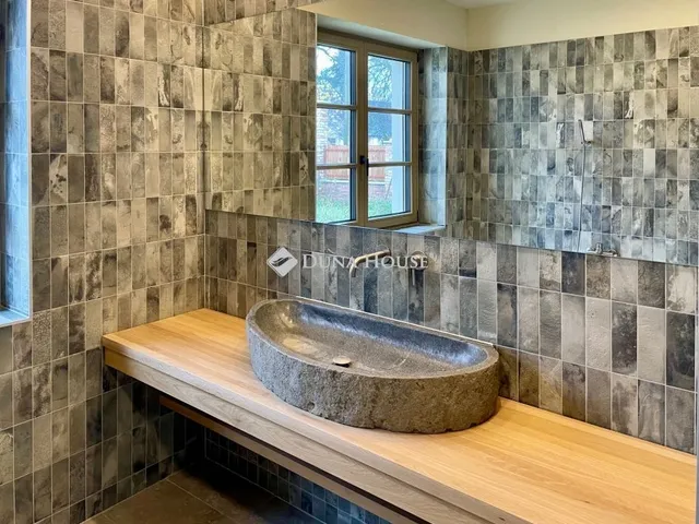 Eladó ház Perbál 150 nm