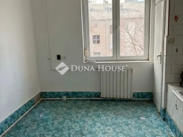 Eladó lakás Lábatlan 46 nm