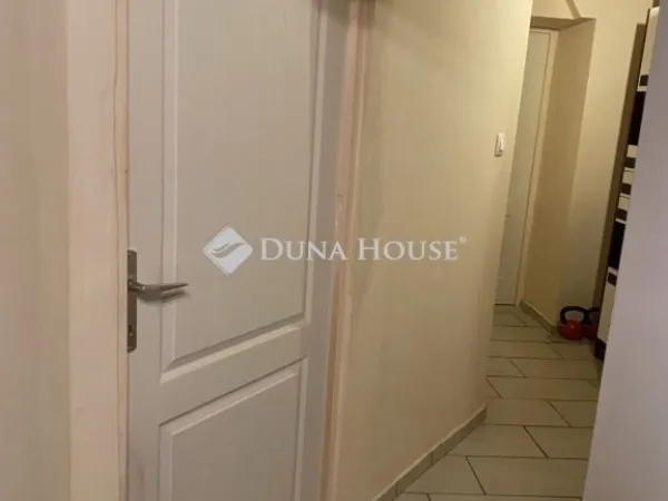 Eladó ház Piliscsév 80 nm