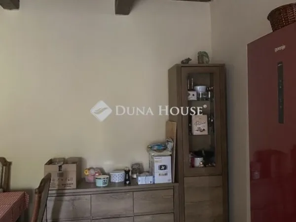 Eladó ház Piliscsév 80 nm