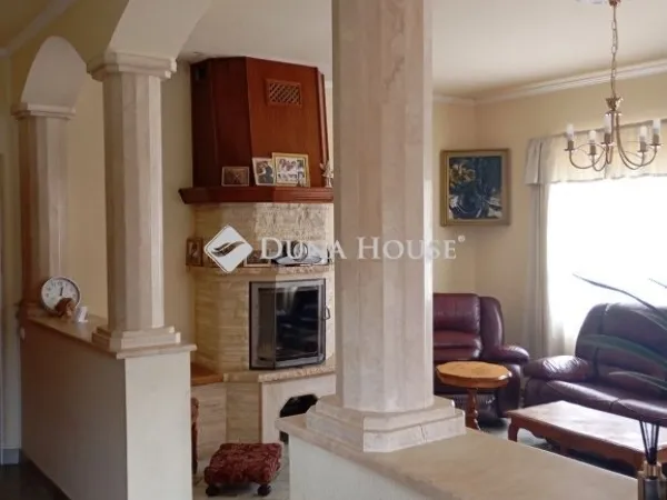 Eladó ház Bajót 200 nm