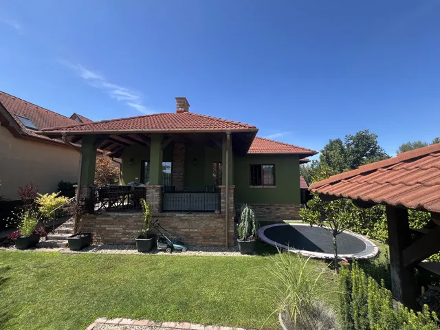 Eladó ház Pilisvörösvár 192 nm