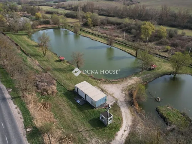 Eladó mezőgazdasági ingatlan Tokod 120 nm