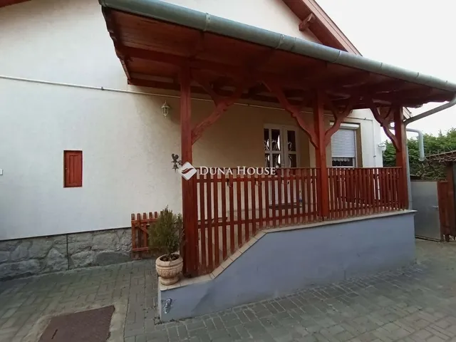 Eladó ház Esztergom 104 nm