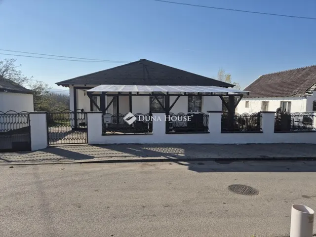 Eladó ház Esztergom 80 nm