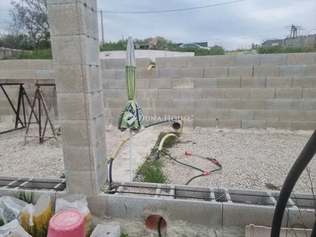 Eladó telek Dorog 1062 nm