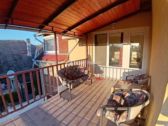 Eladó ház Esztergom 180 nm