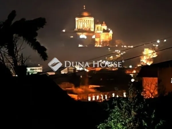 Eladó ház Esztergom 360 nm