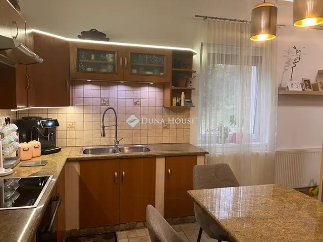 Eladó lakás Nyergesújfalu 47 nm