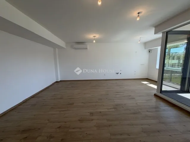 Eladó lakás Budapest IV. kerület 65 nm