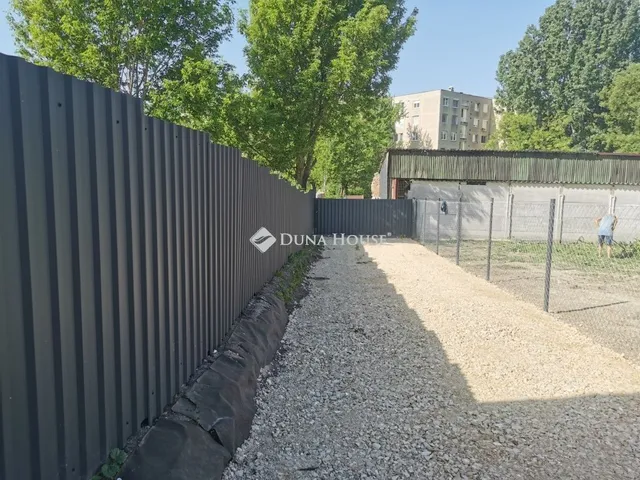 Eladó telek Dorog 684 nm