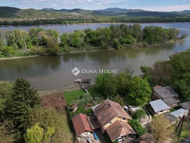 Eladó ház Esztergom 220 nm