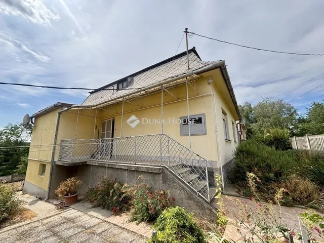 Eladó ház Csolnok 71 nm