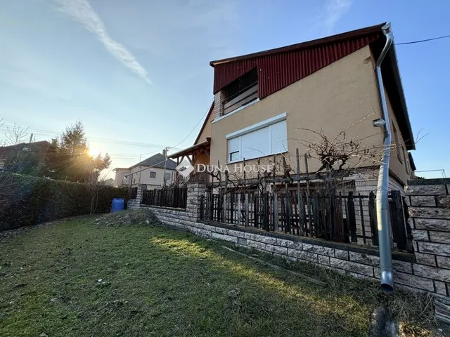 Eladó ház Kesztölc 106 nm