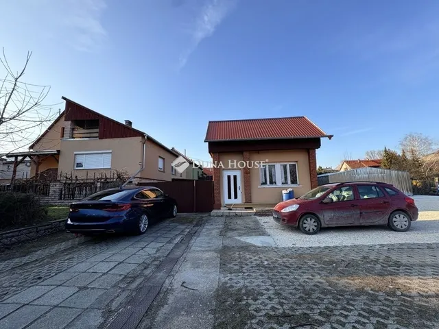 Eladó ház Kesztölc 106 nm