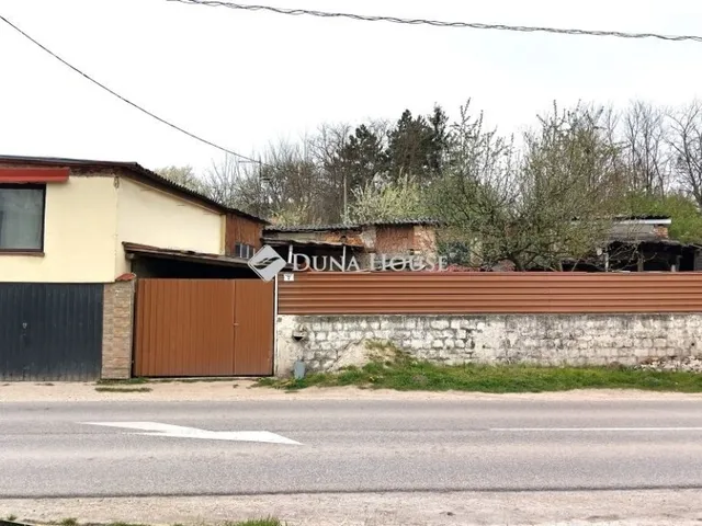 Eladó nyaraló Tokod 40 nm