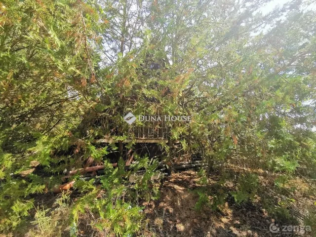 Eladó telek Dorog 895 nm