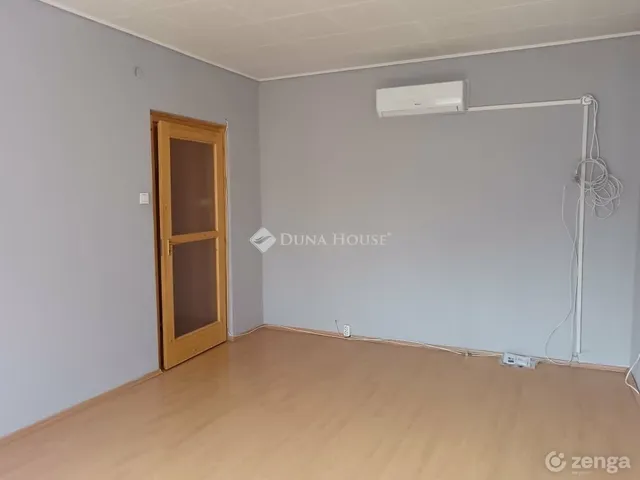 Eladó lakás Dorog 49 nm