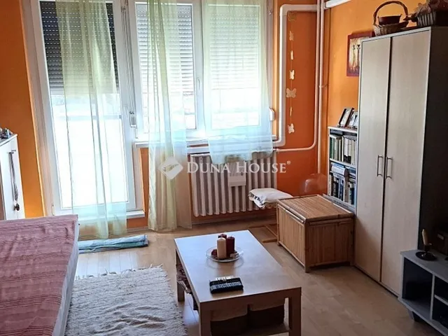 Eladó lakás Esztergom 49 nm