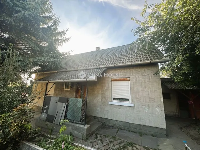 Eladó ház Jászapáti 75 nm