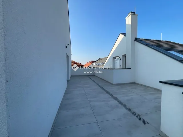 Eladó lakás Lábatlan 53 nm