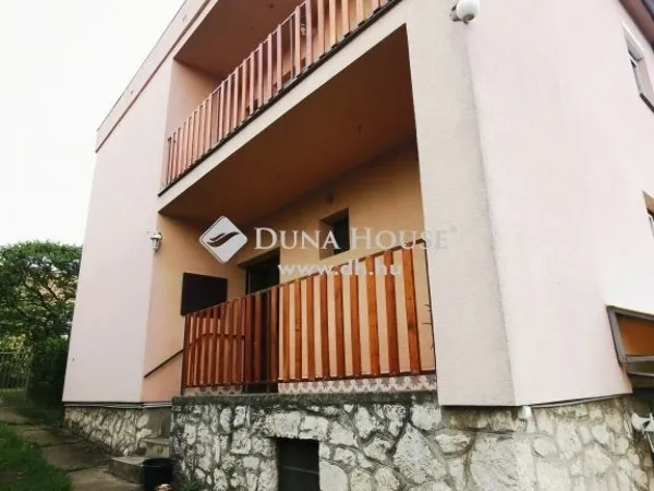 Eladó ház Dunaalmás 120 nm
