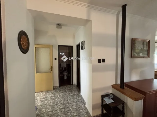 Eladó ház Lábatlan 161 nm