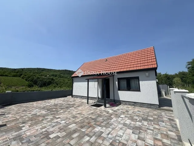 Eladó ház Tokod 65 nm