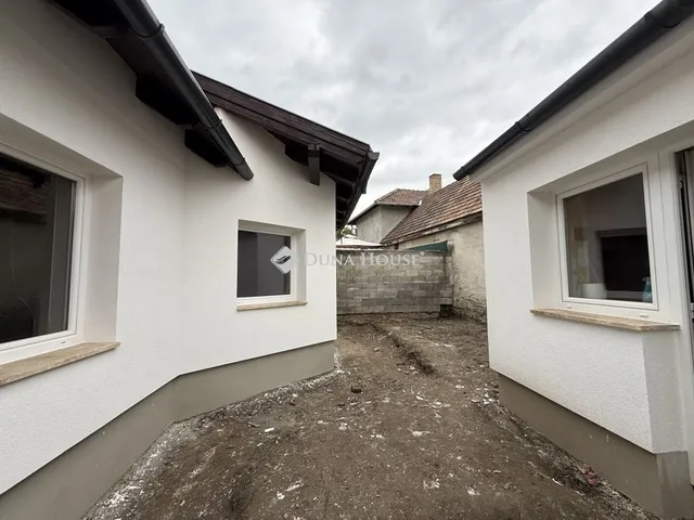 Eladó ház Nyergesújfalu 96 nm