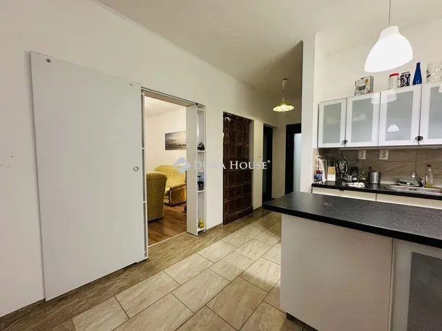 Eladó ház Pilismarót 167 nm