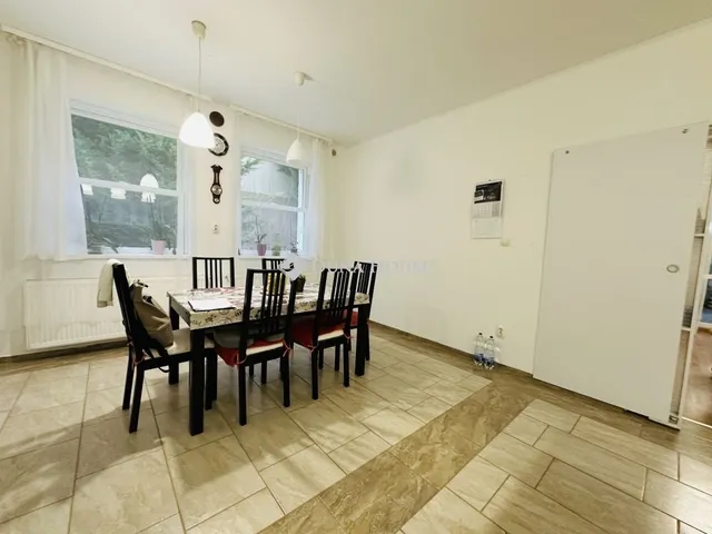 Eladó ház Pilismarót 167 nm