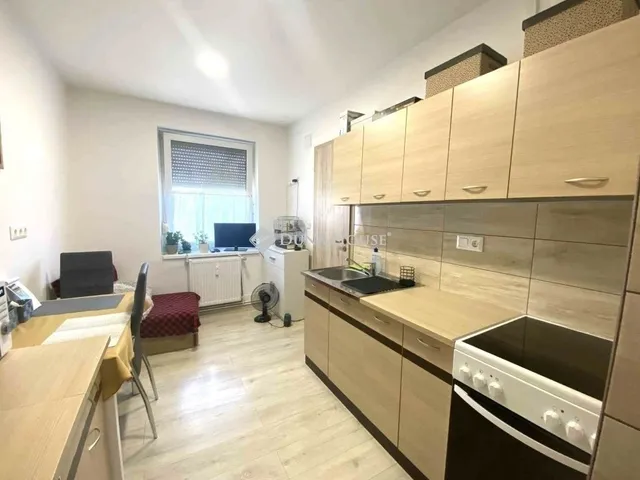 Eladó lakás Nyergesújfalu 43 nm