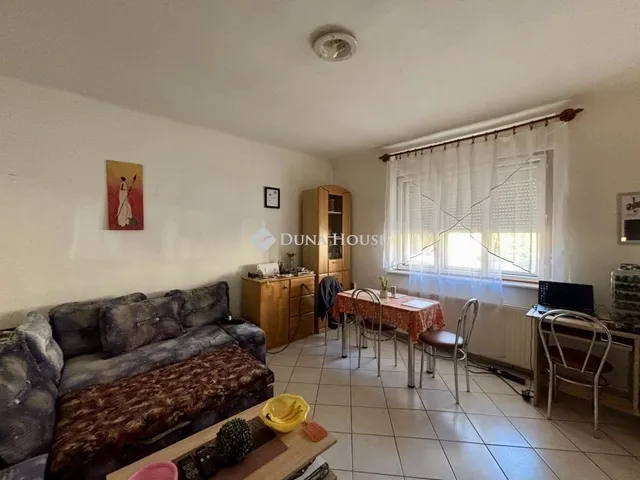 Eladó ház Esztergom 72 nm