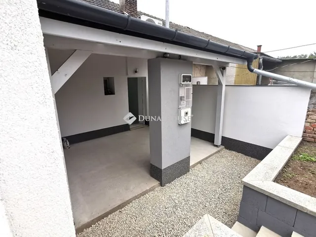 Eladó lakás Esztergom 34 nm