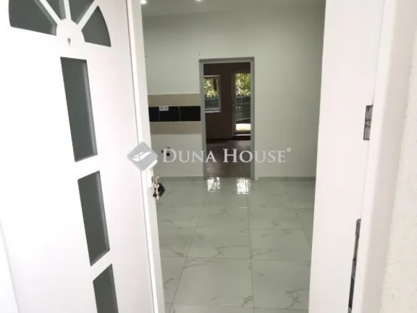 Eladó lakás Esztergom 34 nm