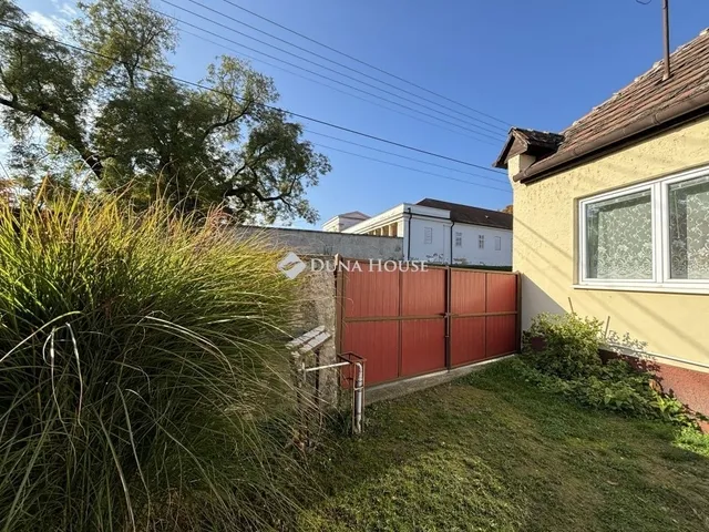 Eladó ház Bajna 70 nm