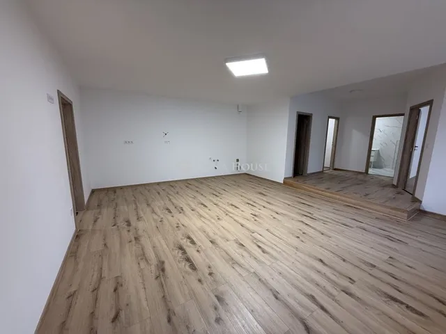 Eladó ház Nyergesújfalu 120 nm