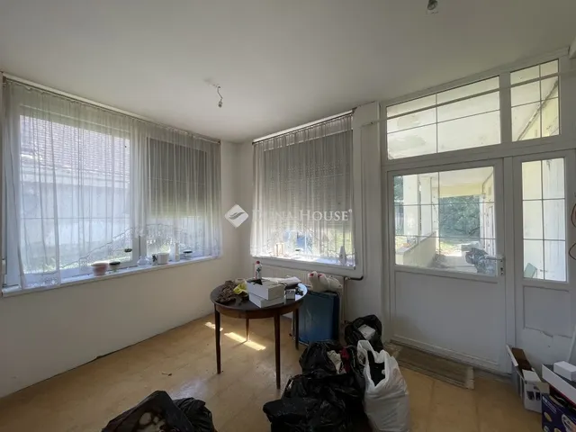 Eladó ház Süttő 89 nm