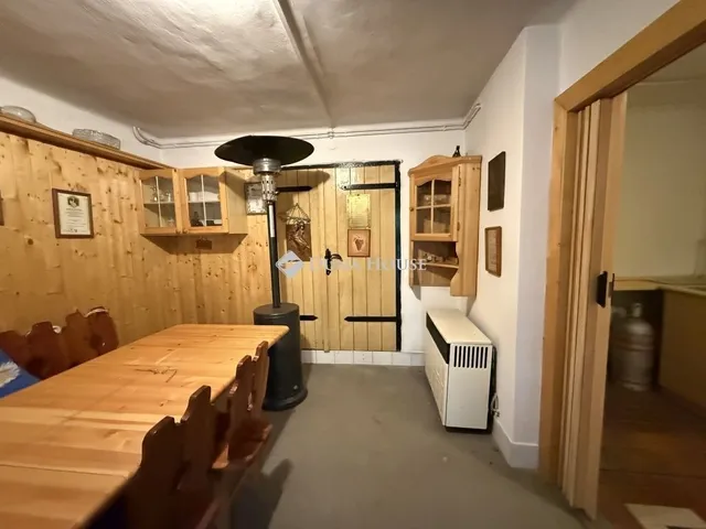 Eladó üdülő és hétvégi ház Nyergesújfalu 65 nm