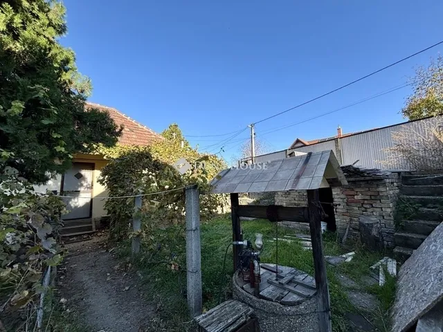 Eladó ház Dorog 56 nm