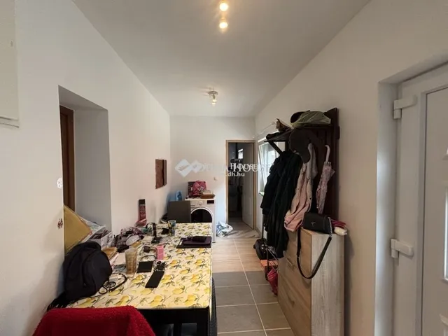 Eladó ház Sárisáp 76 nm