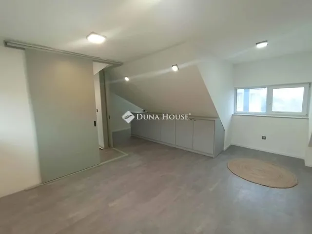 Eladó lakás Dorog 57 nm