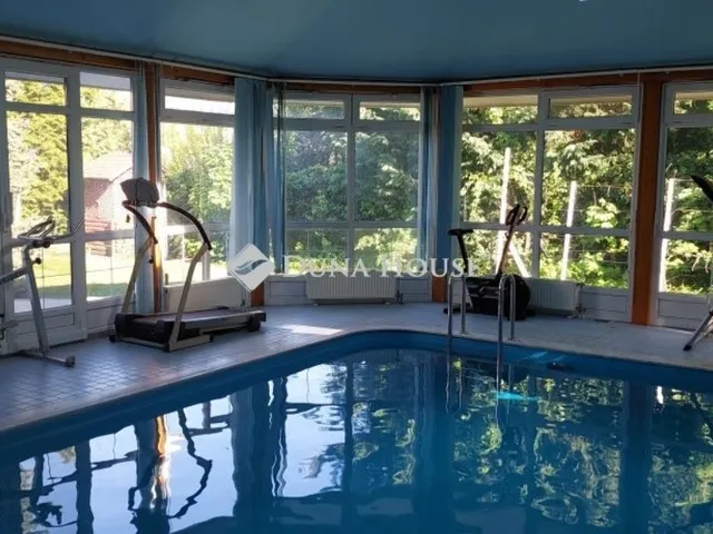 Eladó ház Nyergesújfalu 167 nm