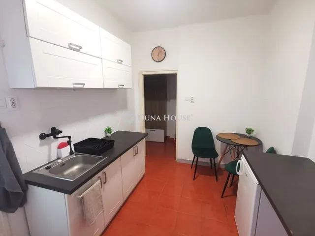 Eladó lakás Lábatlan 34 nm