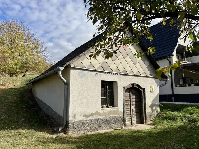 Eladó üdülő és hétvégi ház Nagysáp 30 nm