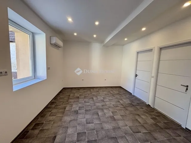 Eladó ház Esztergom 44 nm