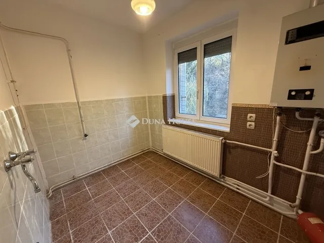 Eladó lakás Nyergesújfalu 42 nm