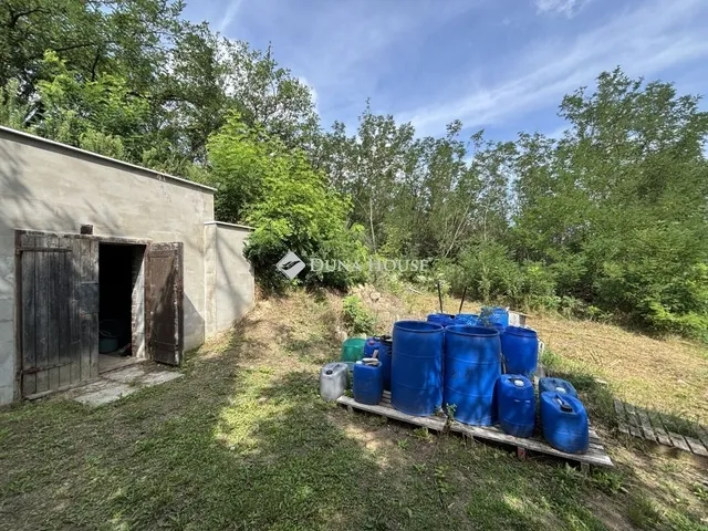 Eladó telek Nyergesújfalu 1403 nm