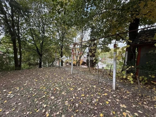 Eladó üdülő és hétvégi ház Nyergesújfalu 65 nm