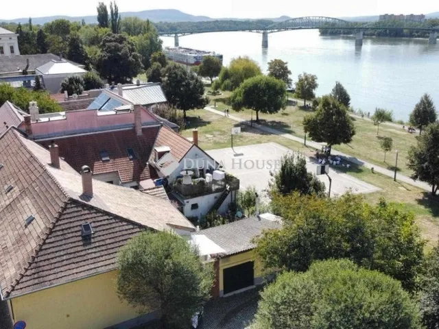 Eladó ház Esztergom 150 nm